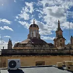 Ancient Maltese House With Modern Interior 3 Min Away From Airport Tal-pinu