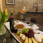 Ancient Maltese House With Modern Interior 3 Min Away From Airport Tal-pinu *