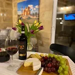 Ancient Maltese House With Modern Interior 3 Min Away From Airport Tal-pinu
