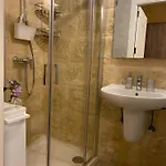 بيت ضيافة Ancient Maltese House With Modern Interior 3 Min Away From Airport Tal-pinu Gudja