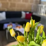 Ancient Maltese House With Modern Interior 3 Min Away From Airport Tal-pinu بيت ضيافة Gudja