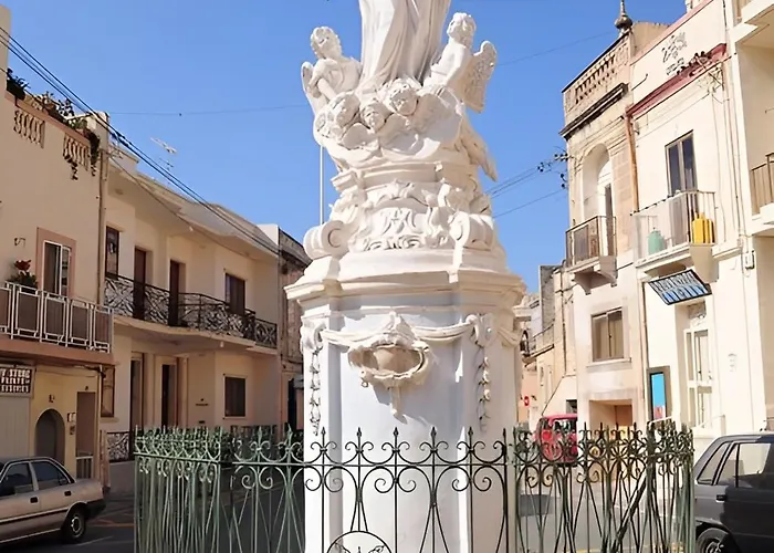 Ancient Maltese House With Modern Interior 3 Min Away From Airport Tal-pinu Gudja