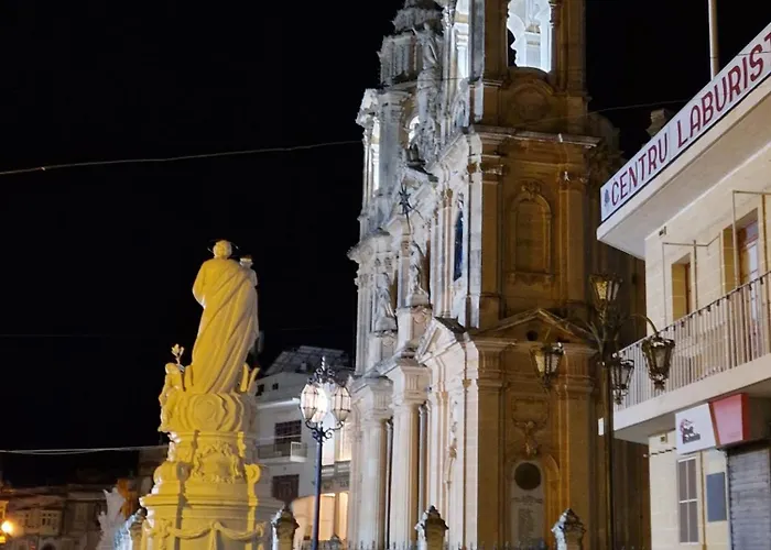 Ancient Maltese House With Modern Interior 3 Min Away From Airport Tal-pinu Pensión