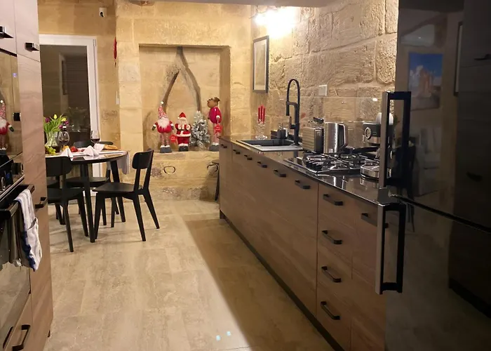 Ancient Maltese House With Modern Interior 3 Min Away From Airport Tal-pinu * Gudja