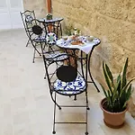 Ancient Maltese House With Modern Interior 3 Min Away From Airport Tal-pinu Affittacamere *