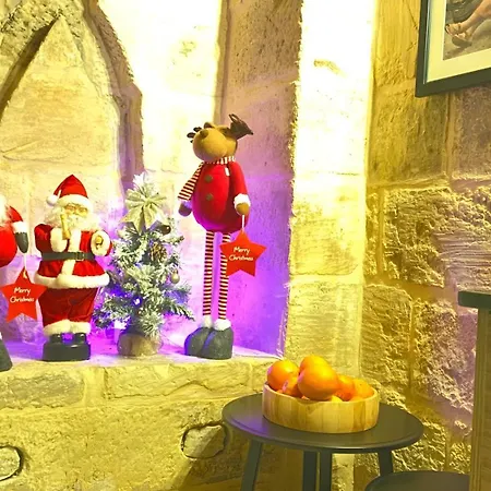 Ancient Maltese House With Modern Interior 3 Min Away From Airport Tal-pinu Gudja