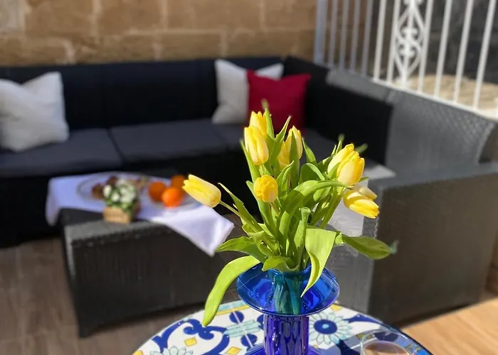 Ancient Maltese House With Modern Interior 3 Min Away From Airport Tal-pinu Gudja